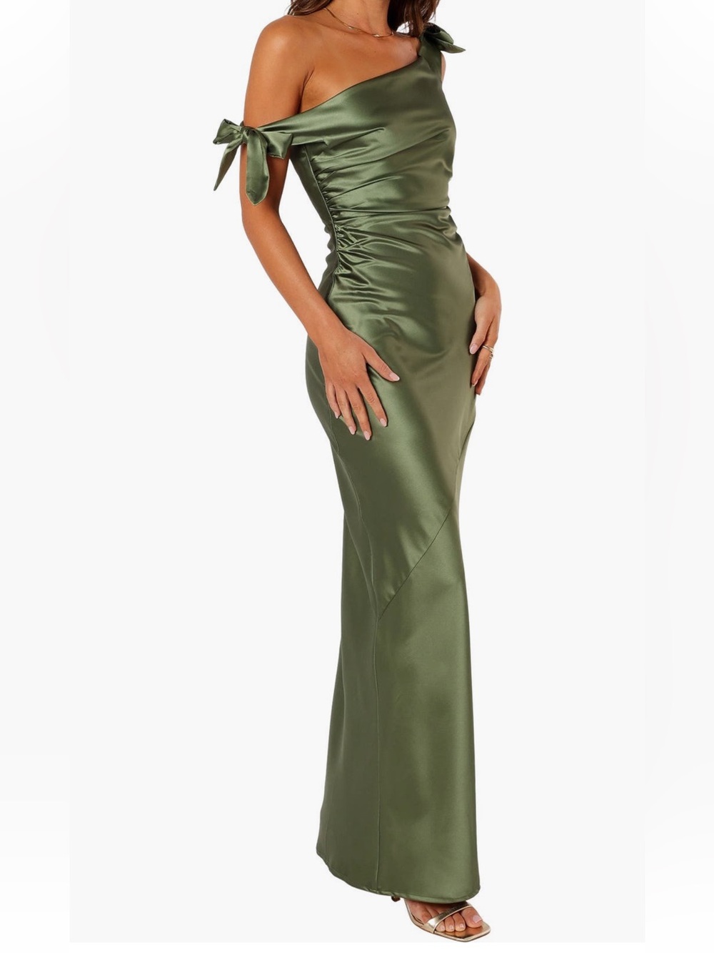 Petal & Pup Selma One-Shoulder Satin Gown - Picture 2 of 9